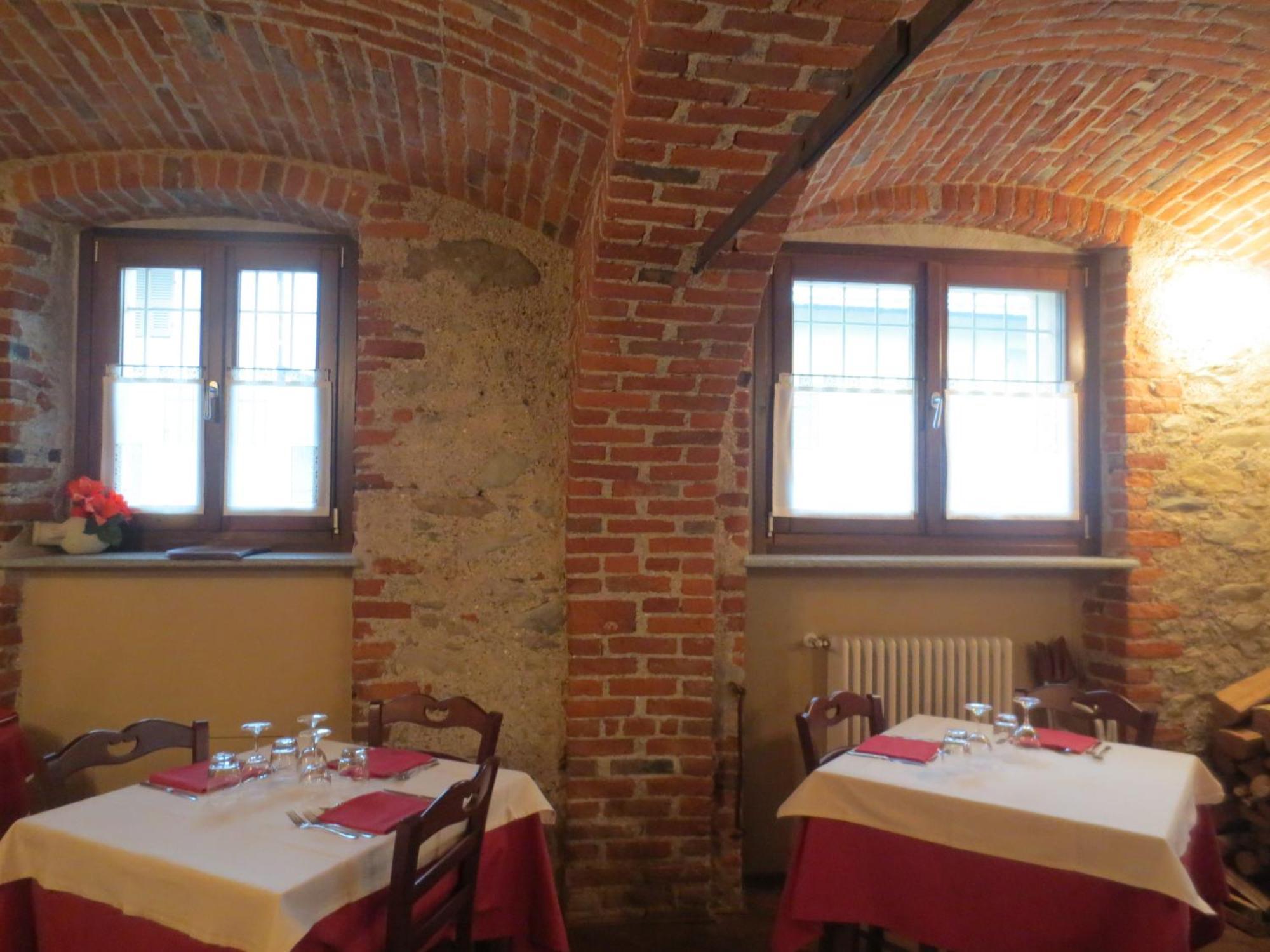 Albergo Dei Pescatori Chiusa di Pesio Bagian luar foto