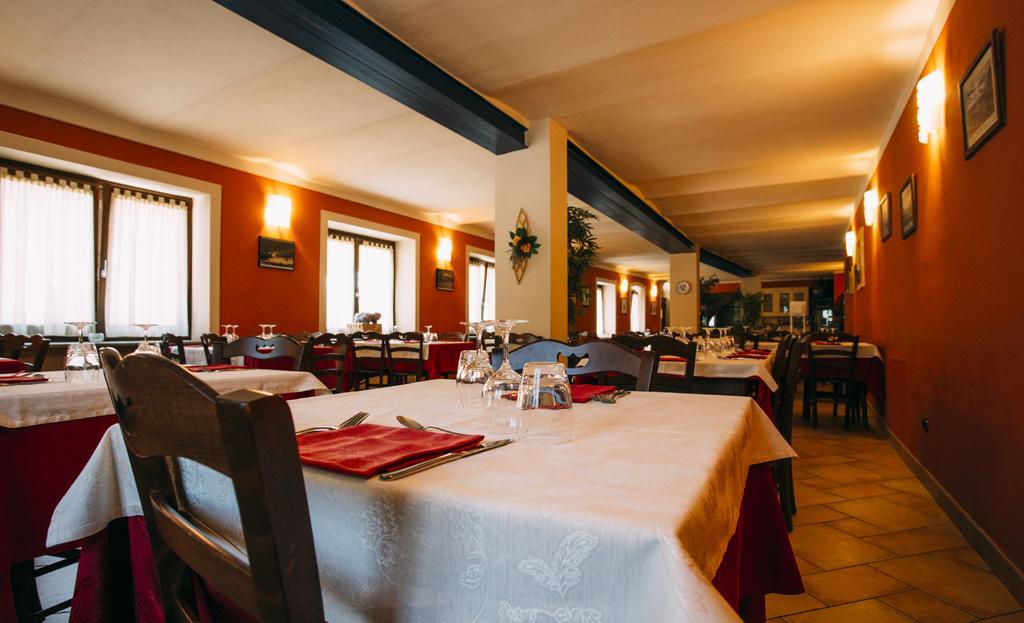 Albergo Dei Pescatori Chiusa di Pesio Bagian luar foto